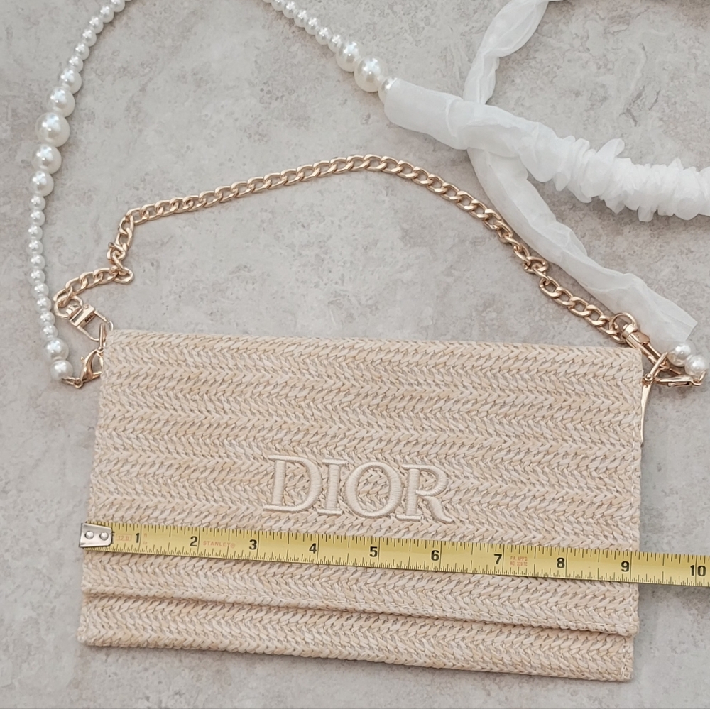 Dior Raffia Pouch - Picture 3 of 5